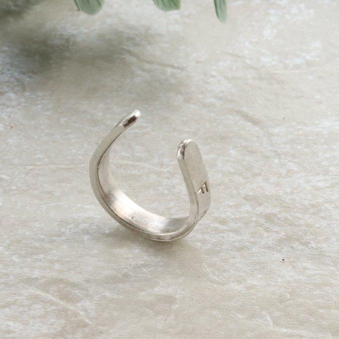 ペアにもなる馬蹄リング（刻印リング）幸運のホースシュー４ｍｍ幅 | 2枚目